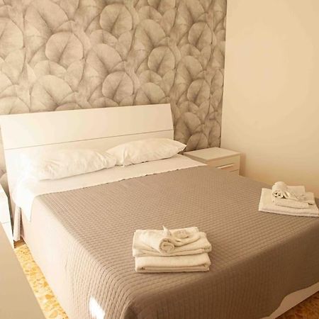 Ragusa Holiday Home Рим Екстериор снимка